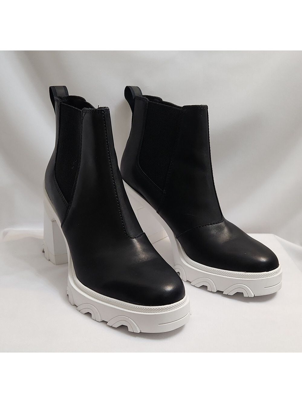 Sorel Brex Chelsea Black White Leather Chunky Heeled Ankle Boots (W Size 10)